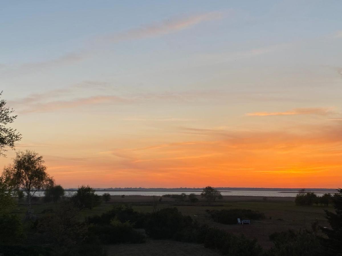 Freistehendes Einfamilienhaus Mit Boddenblick Naehe Ostsee Fuhlendorf  Екстериор снимка