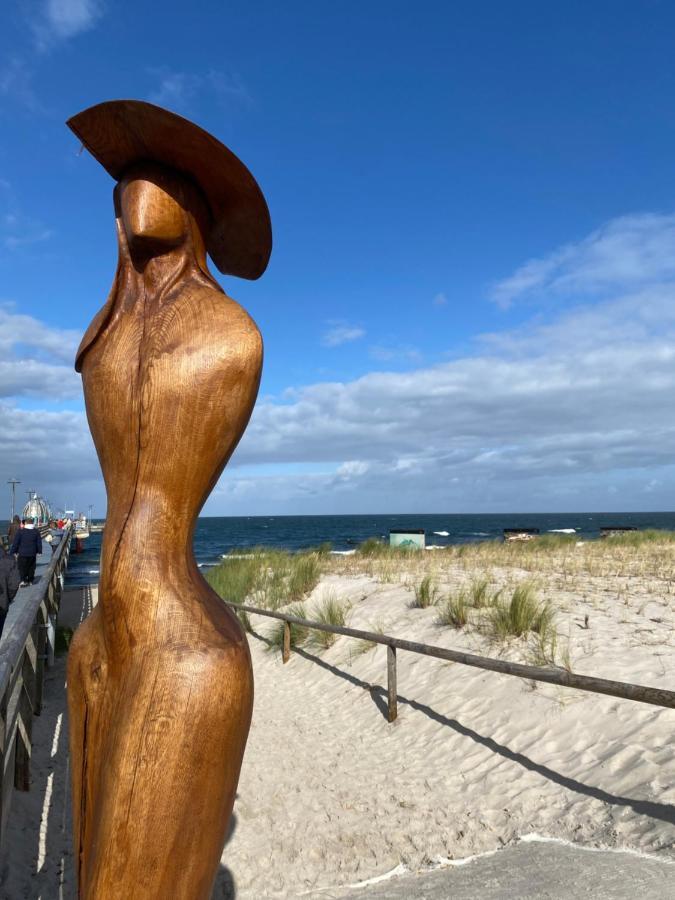 Freistehendes Einfamilienhaus Mit Boddenblick Naehe Ostsee Fuhlendorf  Екстериор снимка